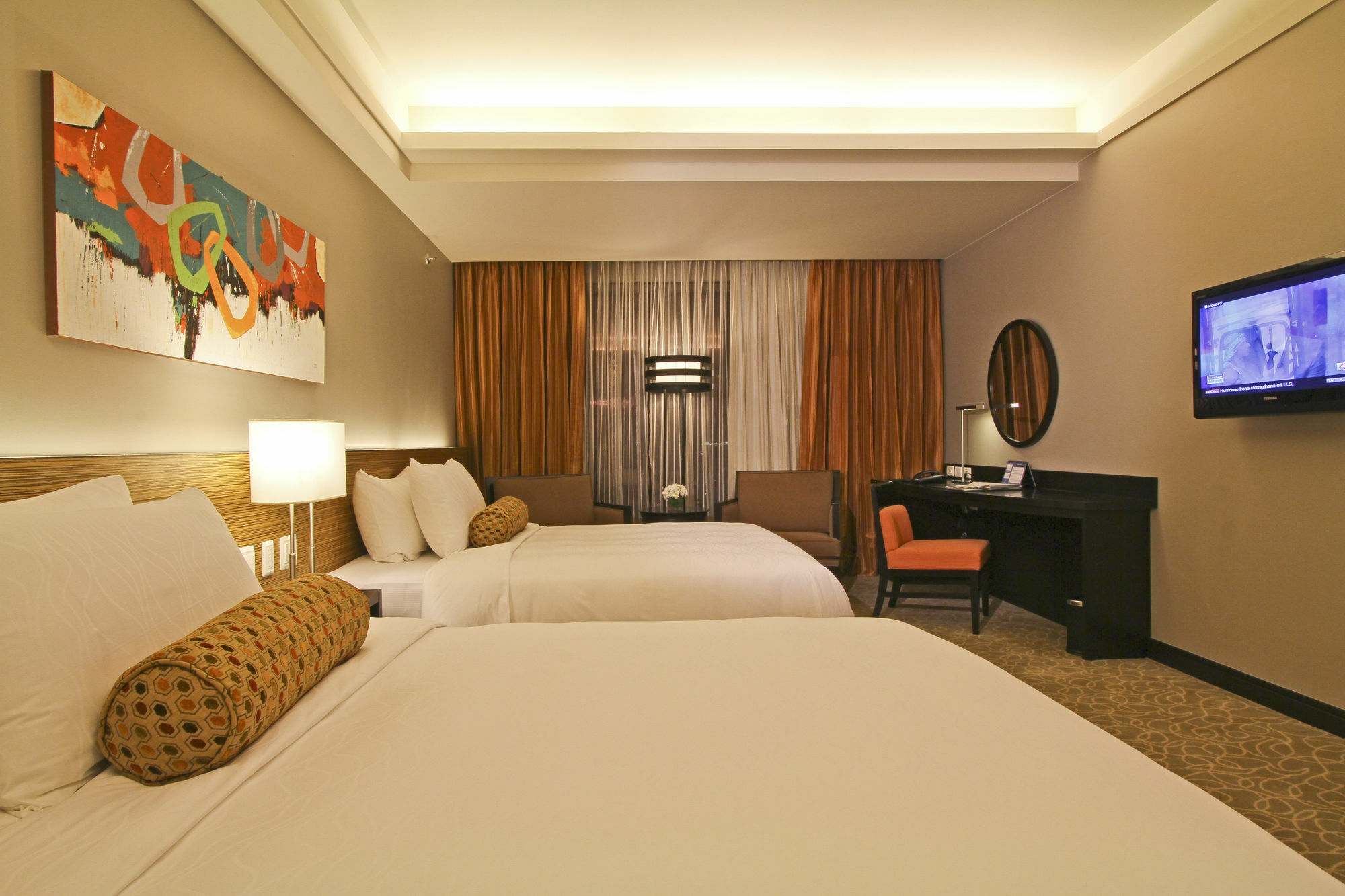 Hotel The Bellevue Manila Muntinlupa City Exterior foto